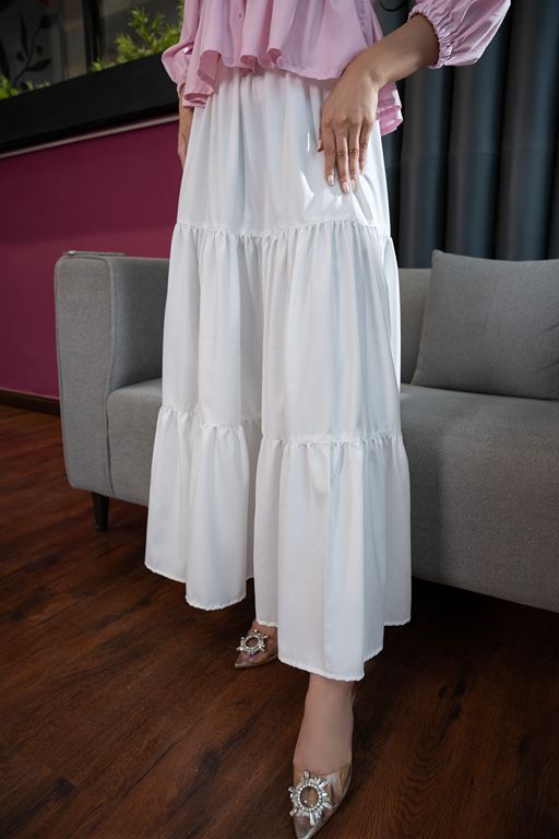 Essential White Skirt